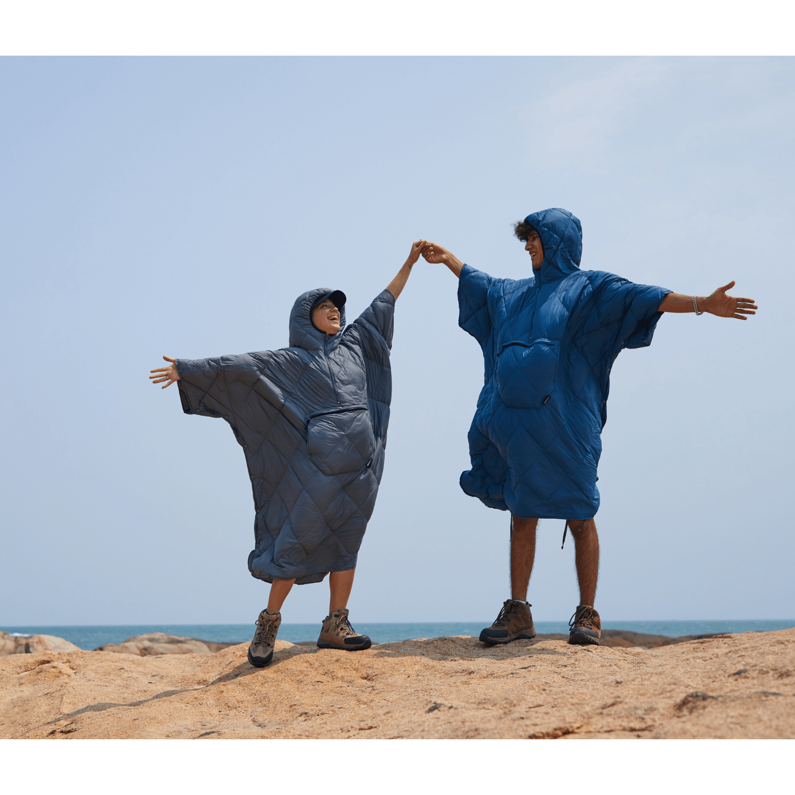 Multifunctional Camping Poncho Wearable Sleeping Bag Blue