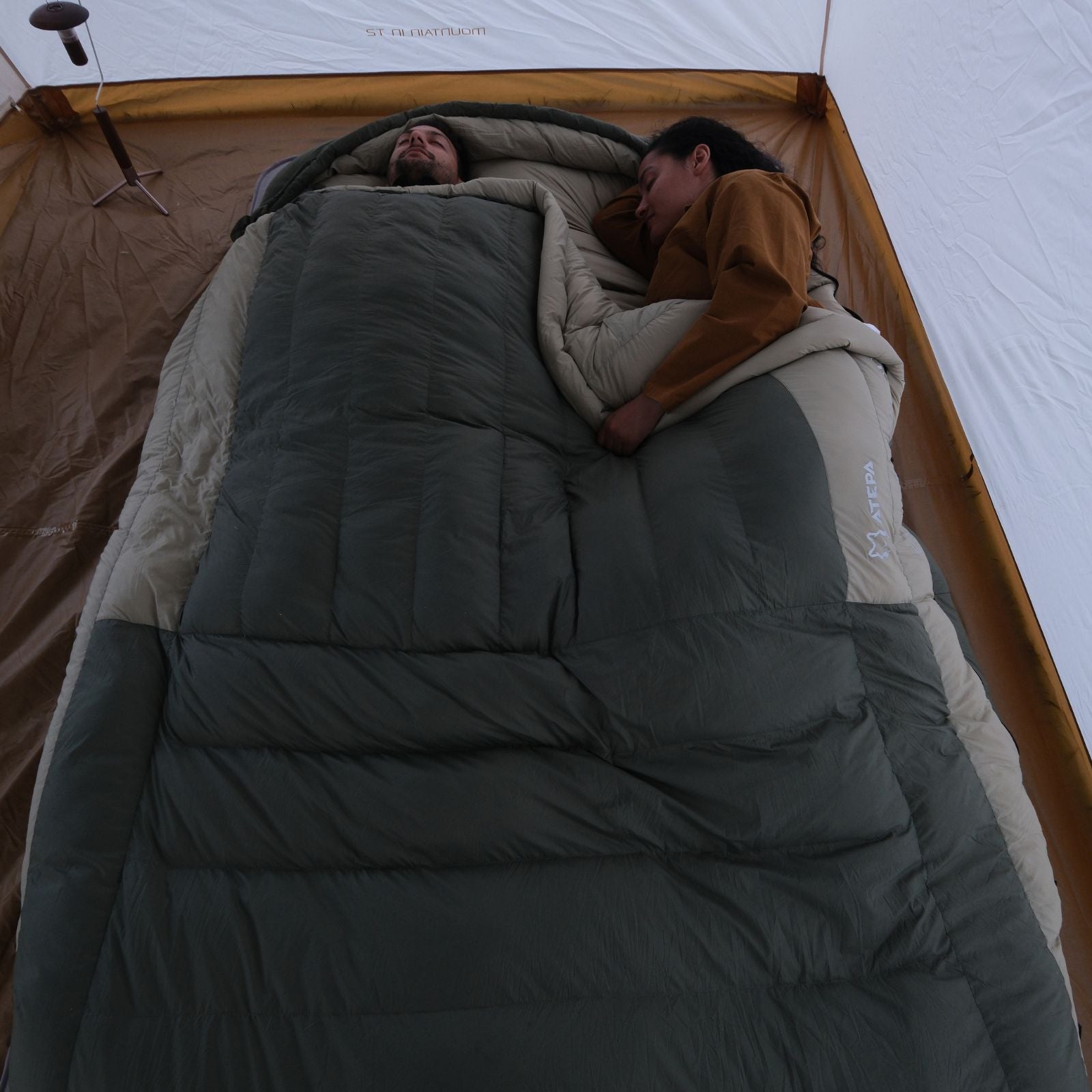 2-Personen-Daunen-Mumienschlafsack für Wintercamping -32,5℉ / 17,6℉