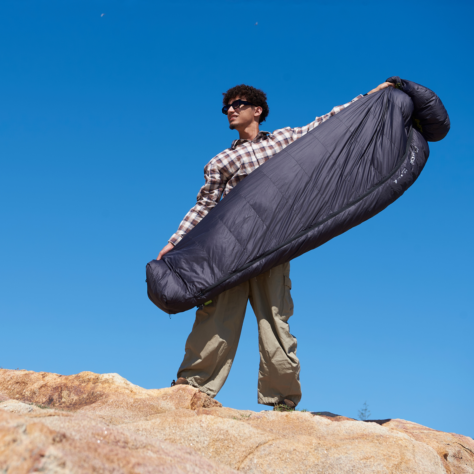Coldmaster Down Mummy Sleeping Bag 9℉ / 42.8℉ Black