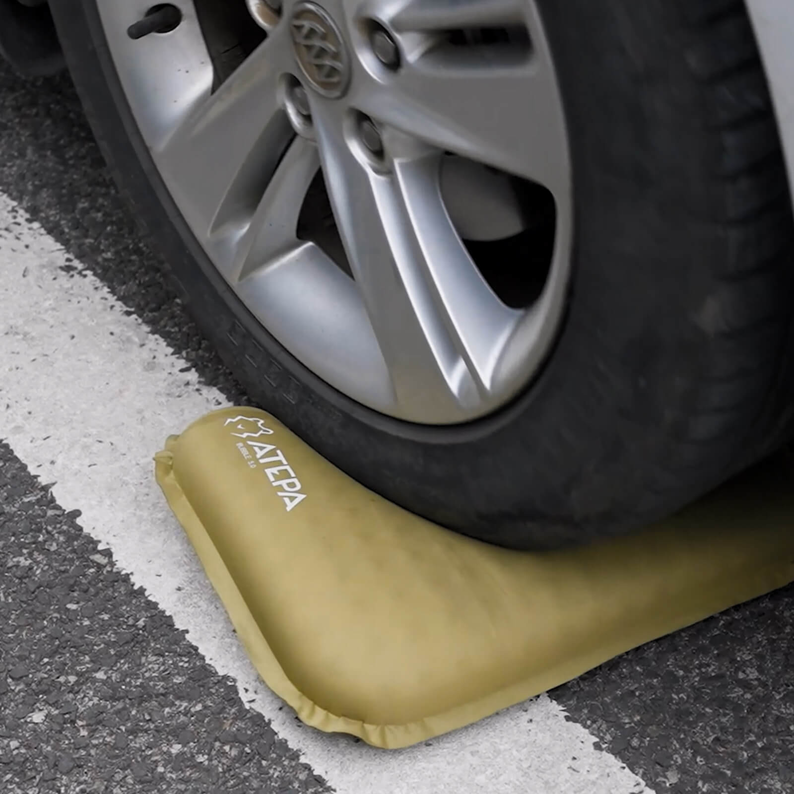 Inflatable Seat Cushion Lightweight with Memory Foam BUBBLE 5.0